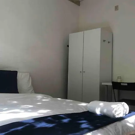 New Cozy With Private Bathroom P-room 1 델프트